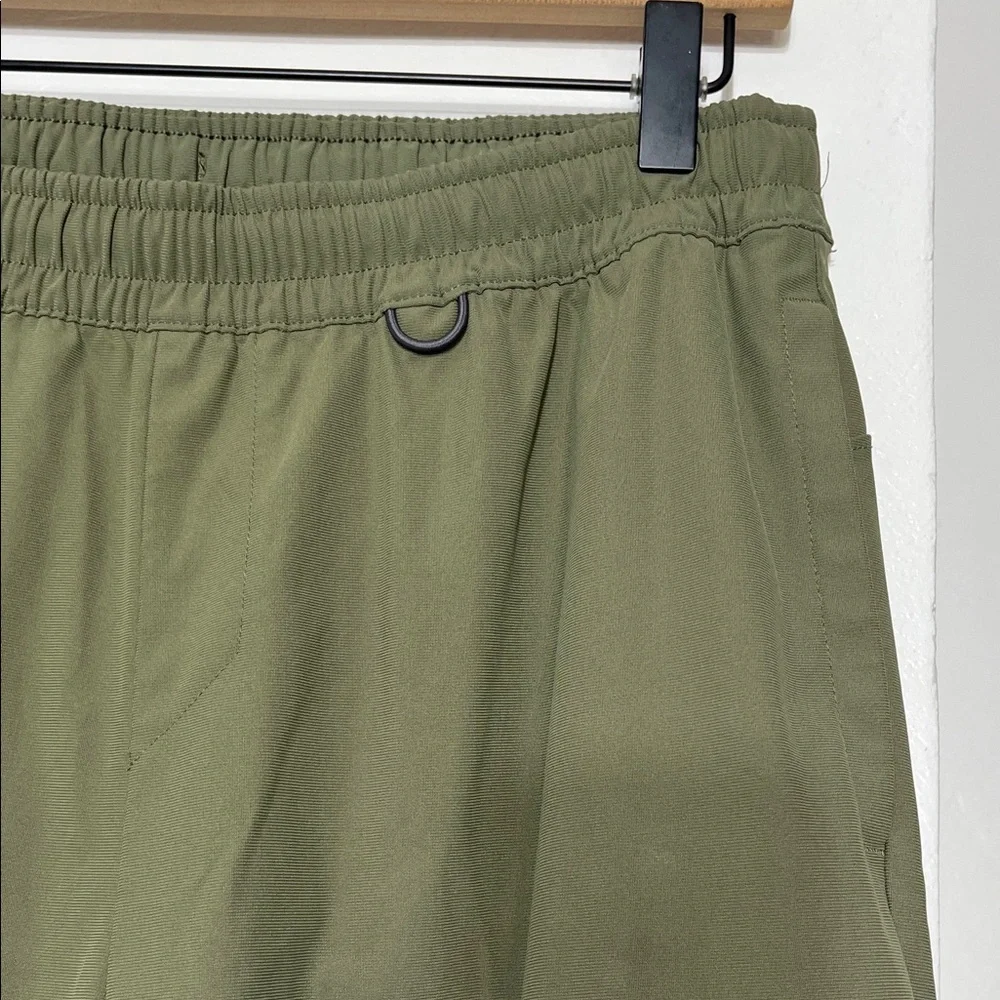 All in Motion Jogger Pants - Picture 2 of 8